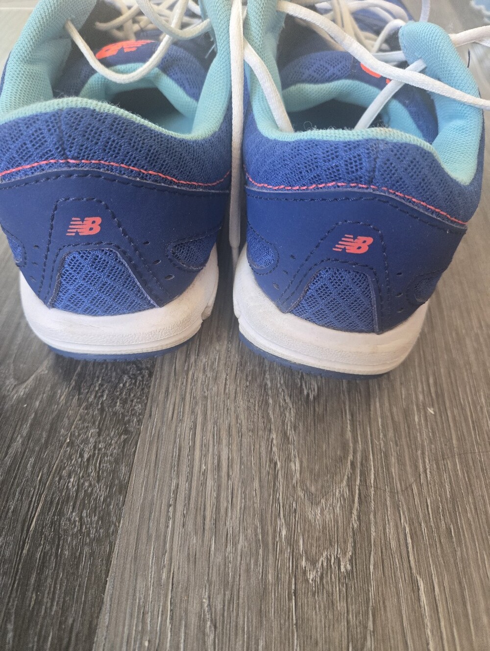 New Balance 550 v3 Womens Blue Running Shoes Great Condition Womens 8.5 - Picture 6 of 8